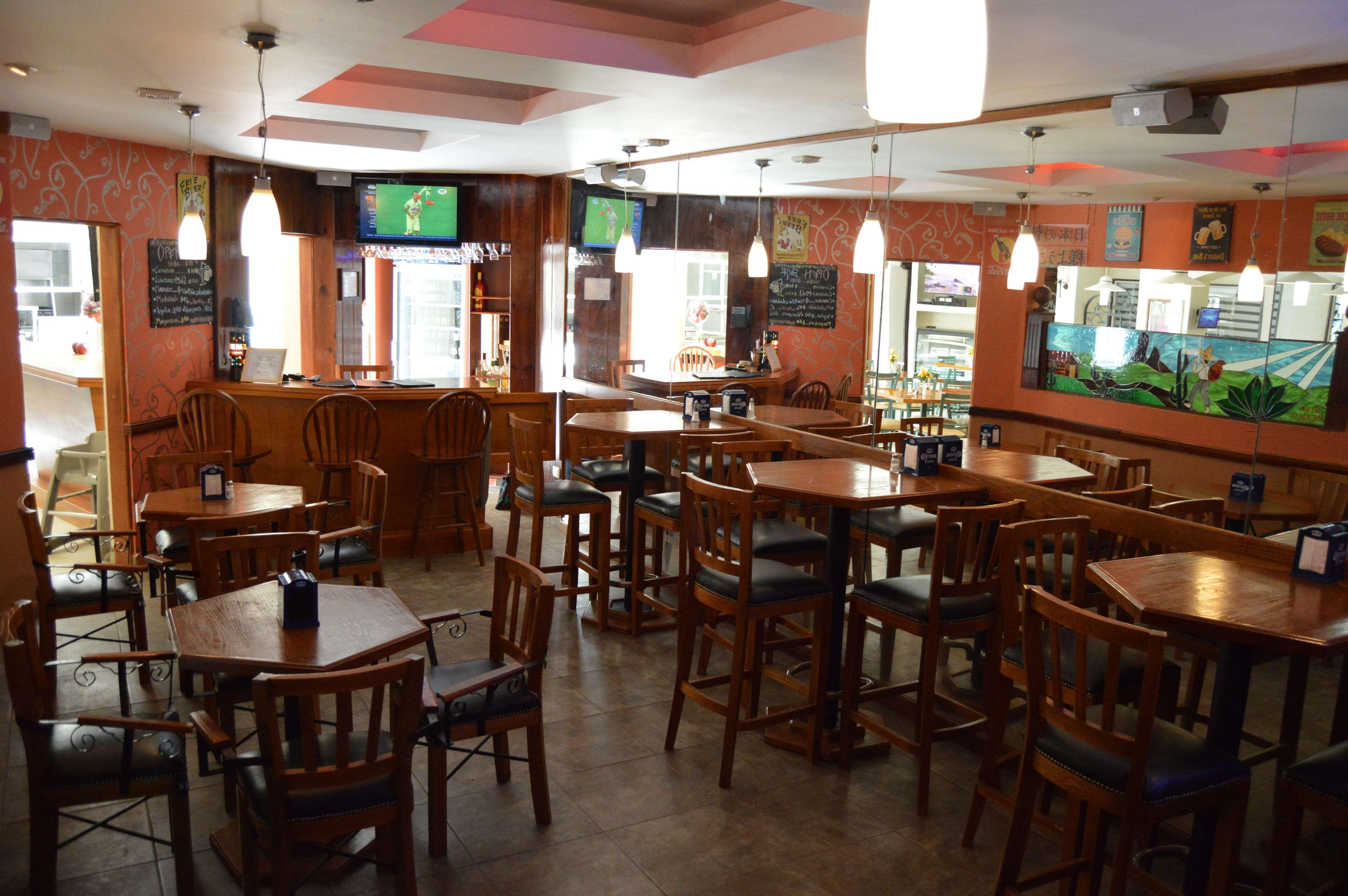 Best Western Bazarell Inn Montemorelos Eksteriør billede