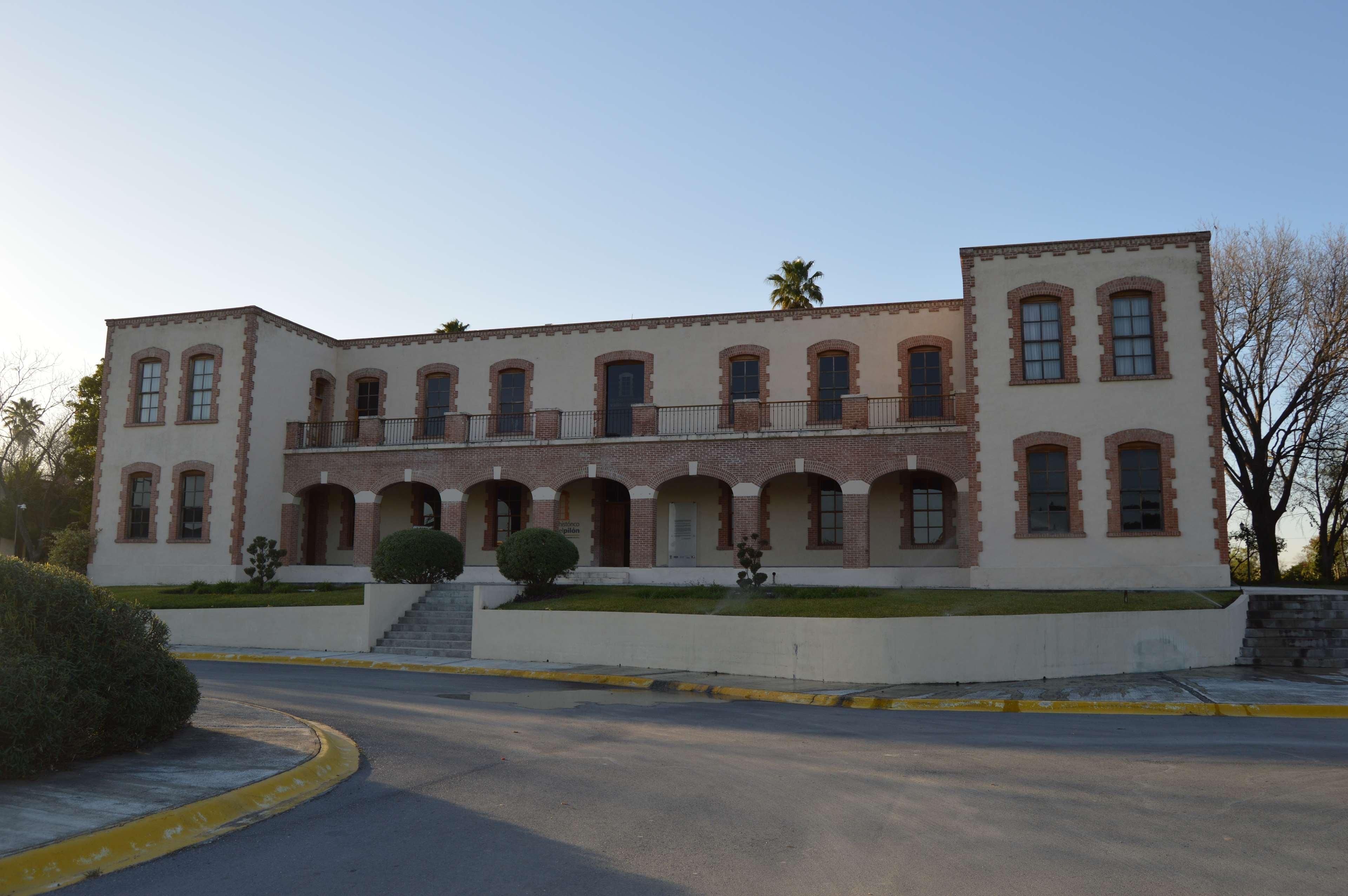 Best Western Bazarell Inn Montemorelos Eksteriør billede