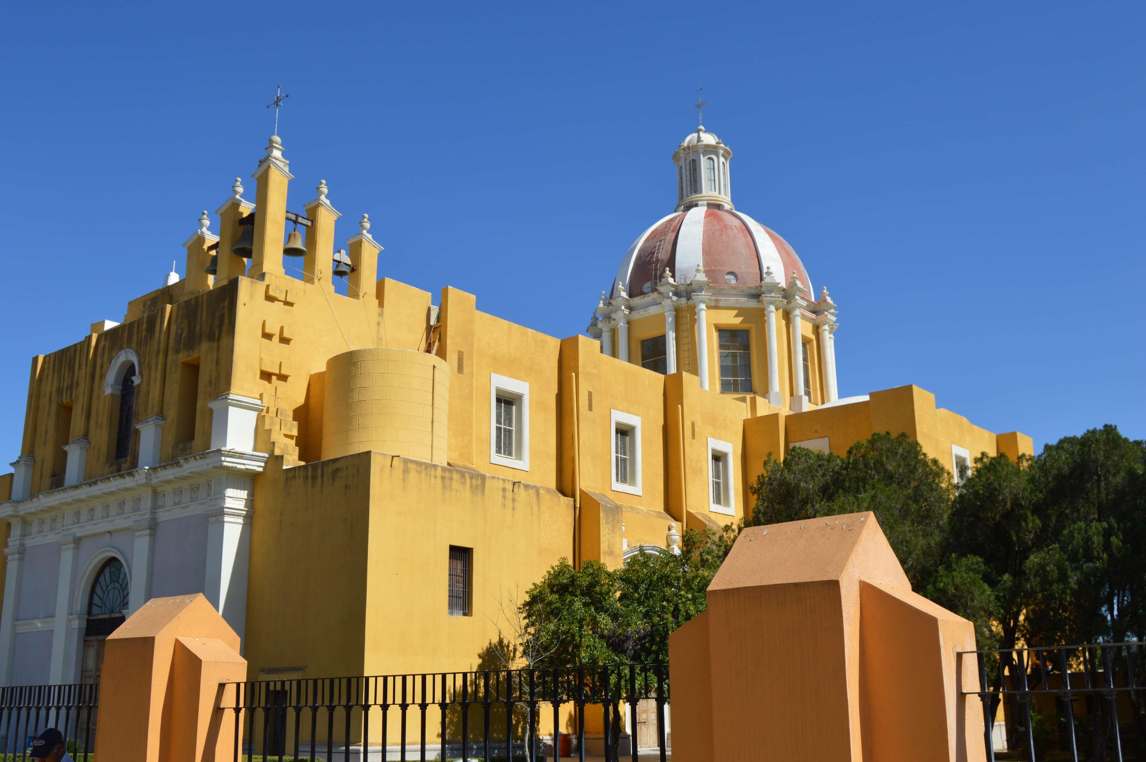 Best Western Bazarell Inn Montemorelos Eksteriør billede