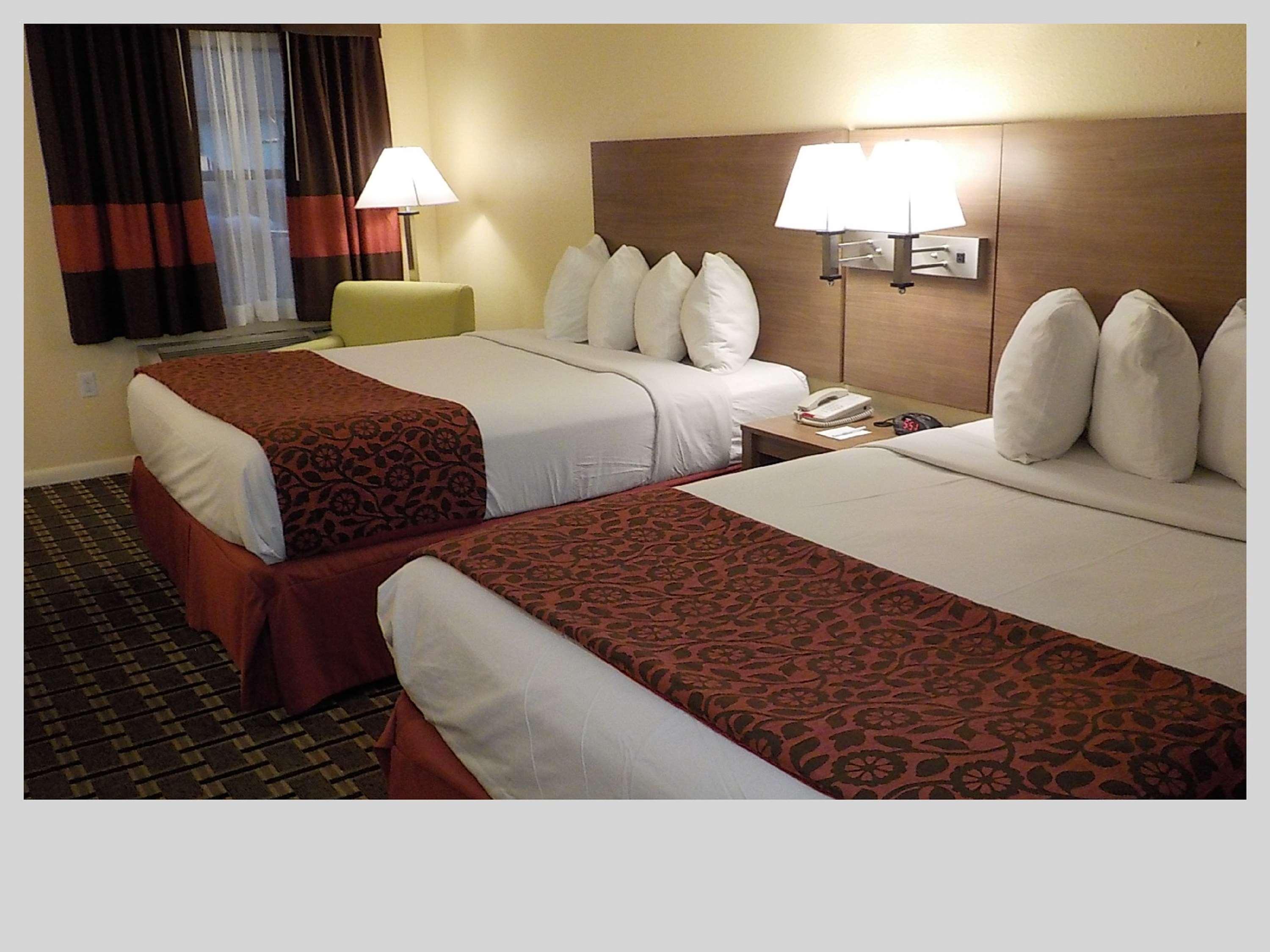 Best Western Bazarell Inn Montemorelos Eksteriør billede