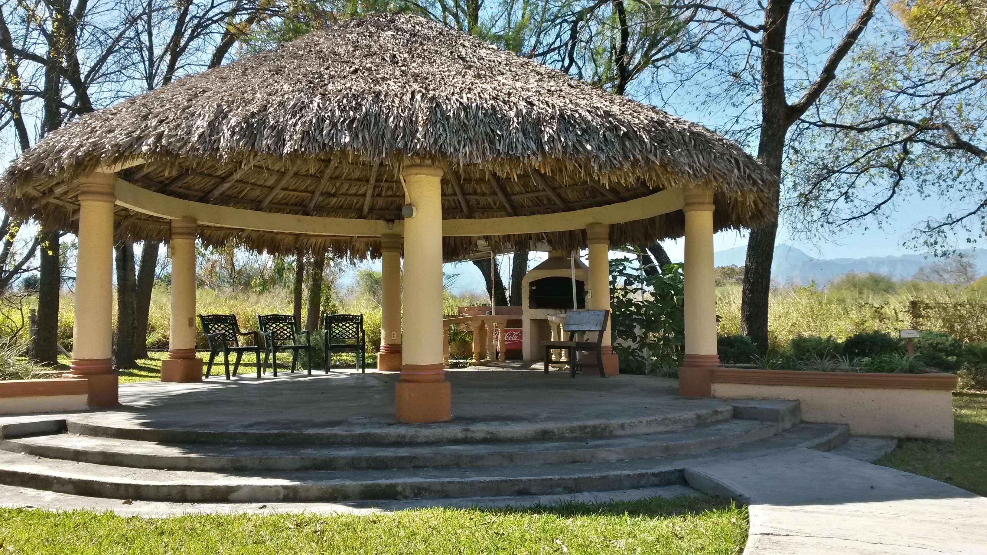 Best Western Bazarell Inn Montemorelos Eksteriør billede